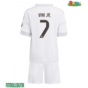 Real Madrid Vinicius Junior #7 Hemmaställ Barn 2025-26 Kortärmad (+ Korta byxor)